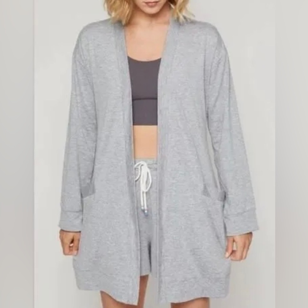 Fourlaps Robe - Picture 2 of 7